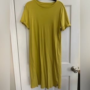 Yellow midi length t shirt dress size medium